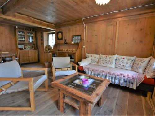Posedenie v ubytovaní Holiday Home Rustico Olmo by Interhome