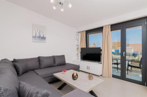 Ervin's Zante Suite by "elite"