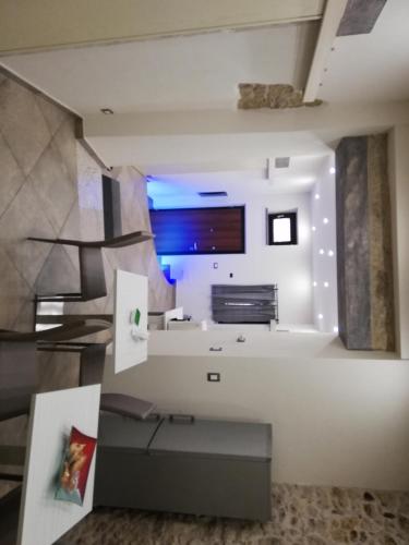 a room with a bathroom with a sink at B&B Del Borgo in San Marco Argentano