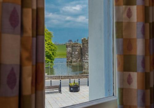 Foto dalla galleria di Castle Court a Beaumaris