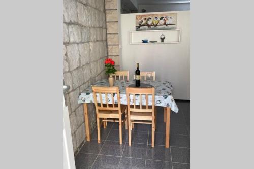 Studio apartment Marija, with beaches nearby