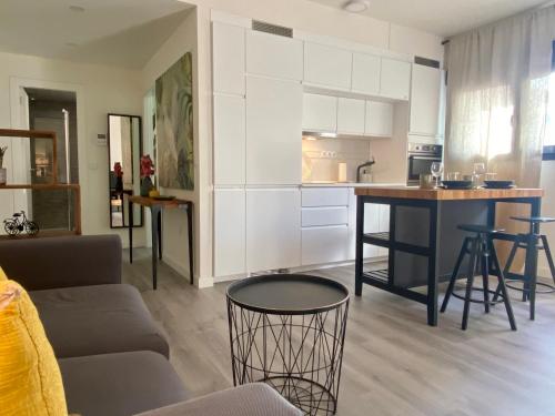 Malakatua Station, Apartment with Pool-Parking