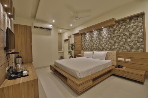 Gallery image of Hotel Grand Safari in Jaipur