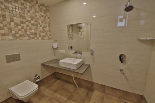 Gallery image of Hotel Grand Safari in Jaipur