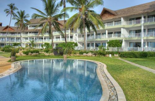 Kolam renang di atau di dekat Hemingways Watamu