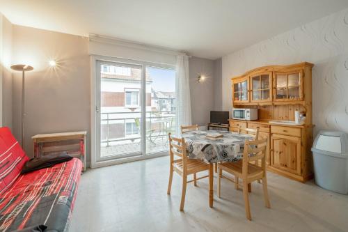Appartement d'une chambre a Fort Mahon Plage a 50 m de la plage avec terrasse amenagee