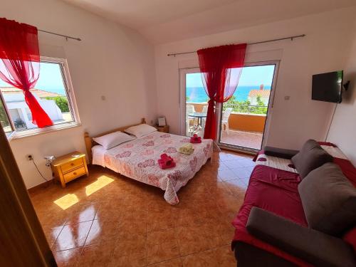 Apartmani Ljubo
