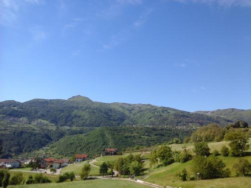 Gallery image of Miramonti B&B cucina e pizza in Brentonico