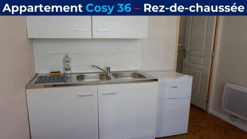 Cuisine ou kitchenette dans l'établissement Appartement Cosy 36 Salins les Bains