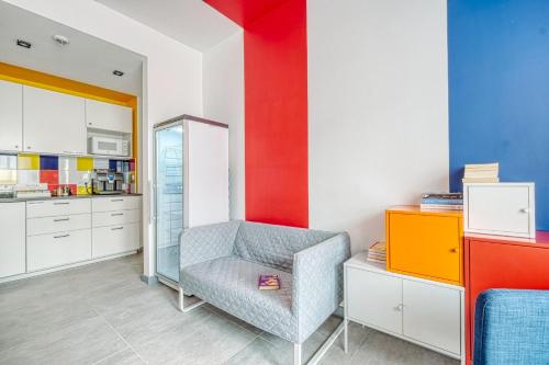 Cuisine ou kitchenette dans l'établissement Level Rooms