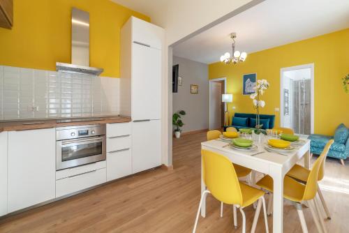 GuestHost - Piazza di Santa Maria Maggiore Cosy Apartment