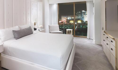 Delano Las Vegas at Mandalay Bay Image