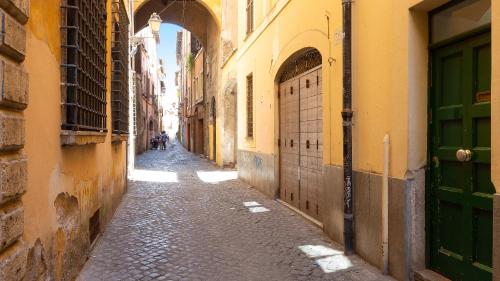 Cappellari Rental in Rome