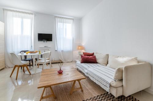 Le Borély: Appartement climatisé avec 2 chambres, à 800m de la plage