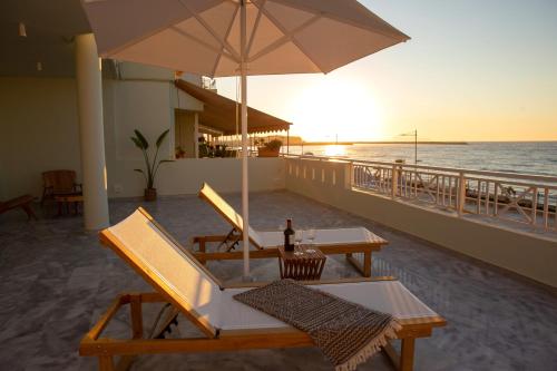 Seafront Luxury Suite