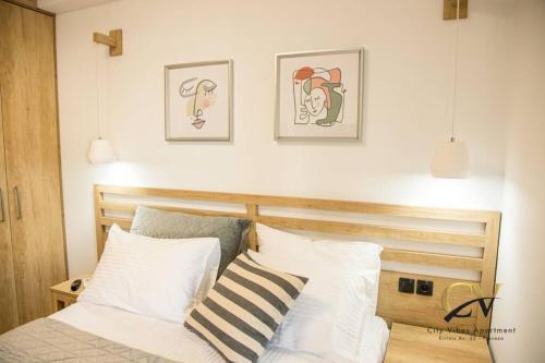 Postel nebo postele na pokoji v ubytování City Vibes apartment Preveza
