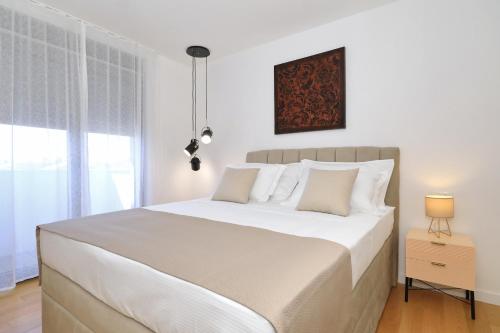 Penthouse Diem - Private pool with sea view