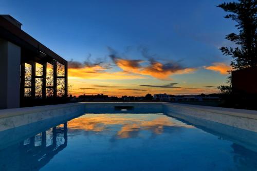 Penthouse Diem - Private pool with sea view