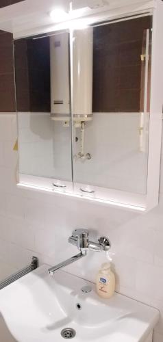 Un baño de Apartment PER DAY