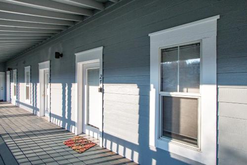 Gambar di galeri bagi Lodge 27 with Gear Storage Onsite di Hood River