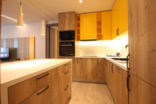 Dapur atau dapur kecil di Sarajevo Daily Apartments