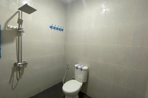 Gallery image of RedDoorz Plus @ Rawamangun in Jakarta