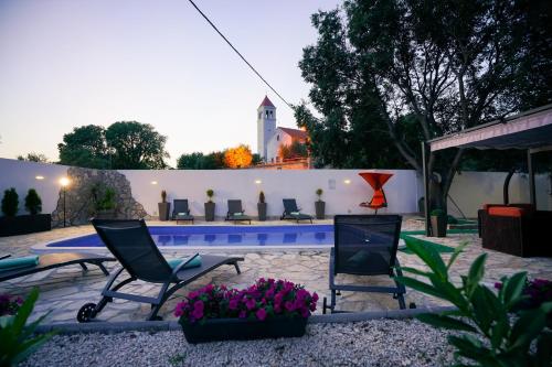 Poolincluded - Villa Bulic – Photos 4