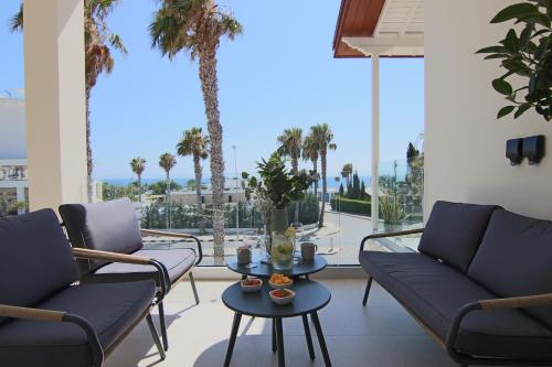 Phaedrus Living: Seaview Luxury Flat Limnaria 151
