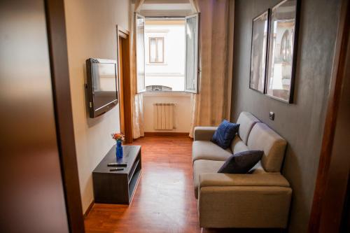 Vittoria House