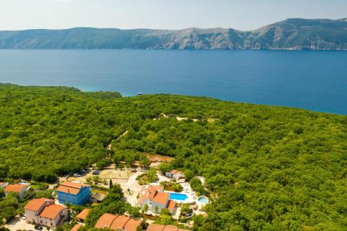Fotografie z fotogalerie ubytování Lotus Resort by El-Pi Tours v destinaci Brzac
