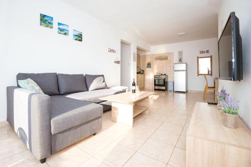Kuchyň nebo kuchyňský kout v ubytování MyNapa Apartments