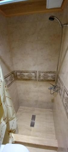 Koupelna v ubytování Serik & Geora Guesthouse