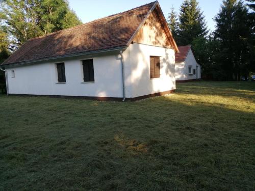 Budova, v ktorej sa dovolenkový dom nachádza