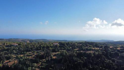 Φυσικό τοπίο κοντά σε αυτή η παραθεριστική κατοικία