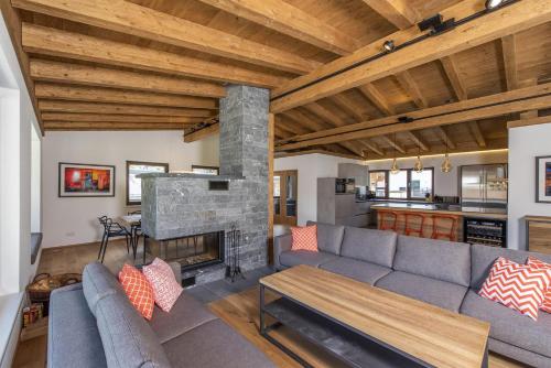 Area tempat duduk di Chalet Vega - Arlberg Holiday Home