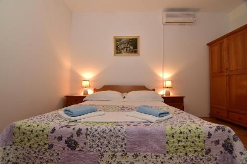 Apartments Dobrinic