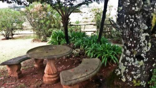 Taman di luar Kaapsche Draai