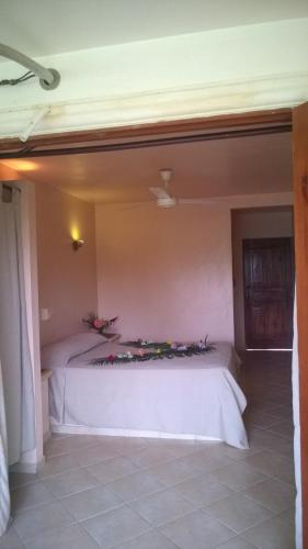 a bedroom with two beds in a room at Villa La Plantacion in Las Galeras