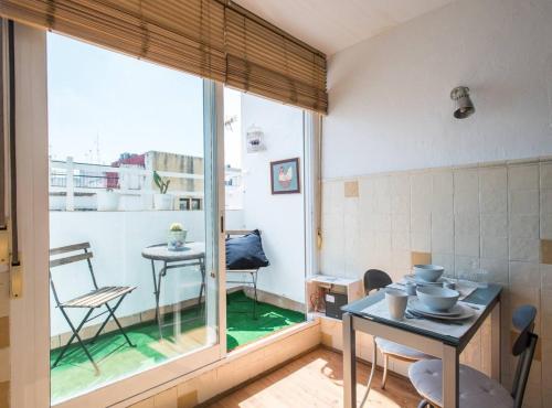 Alhóndiga Suite Apartment with Terrace