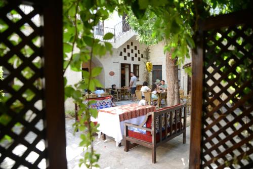 En restaurant eller et andet spisested på Urfa Evi Uygulama Oteli