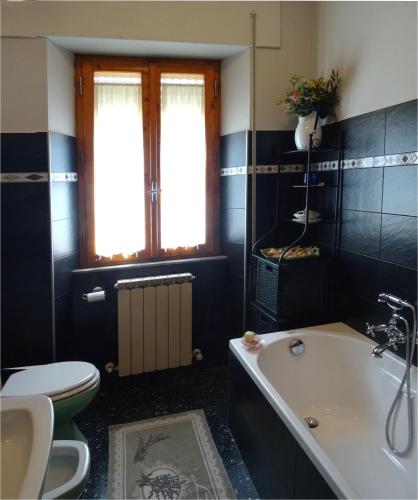Un baño de Affittacamere La Foresta di Sopra