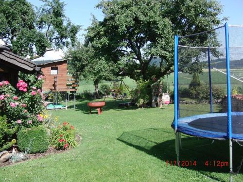 Jardín al aire libre en Ferienwohnung Doblhofer