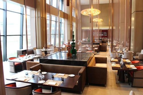 Restoran ili neka druga zalogajnica u objektu Primus Hotel Qipan Moutain Shenyang