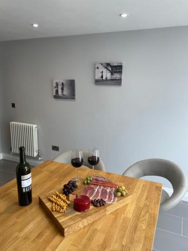 Gallery image of 17 Eastgate in Cowbridge
