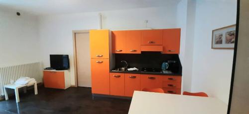 Una cocina o cocineta en Residence Oleandro