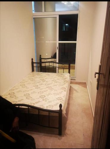 Amazing Homestay for Couples or Family, Private Room with attached bath, Alantos, United Arab Emirates