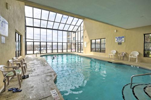 North Myrtle Beach Condo with Balcony and Views!