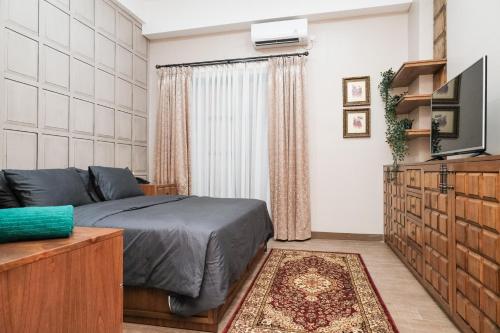 Televisyen dan/atau pusat hiburan di Nonies Huis Cibubur