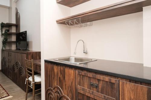 Dapur atau dapur kecil di Nonies Huis Cibubur