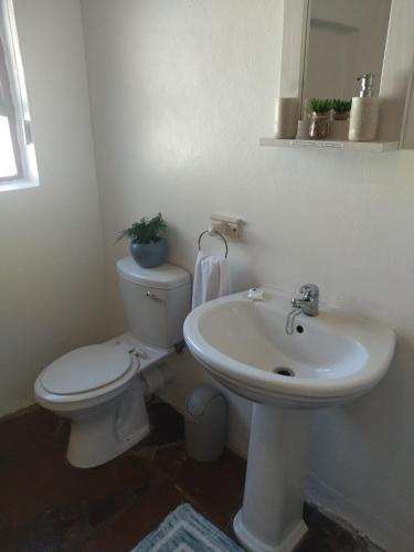 Ένα μπάνιο στο Serenity Cove-Tranquility Room
